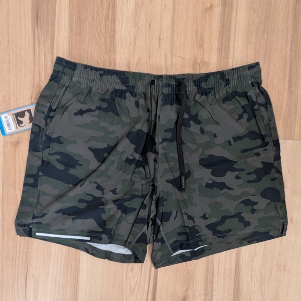NWT Bearbottom Run Short V2 5.5” Camo Green XXL Men’s
